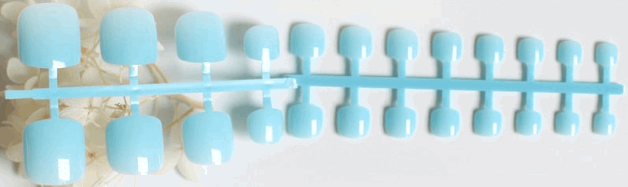 Faux ongles pour pieds - Bleu Ciel Press On Nails