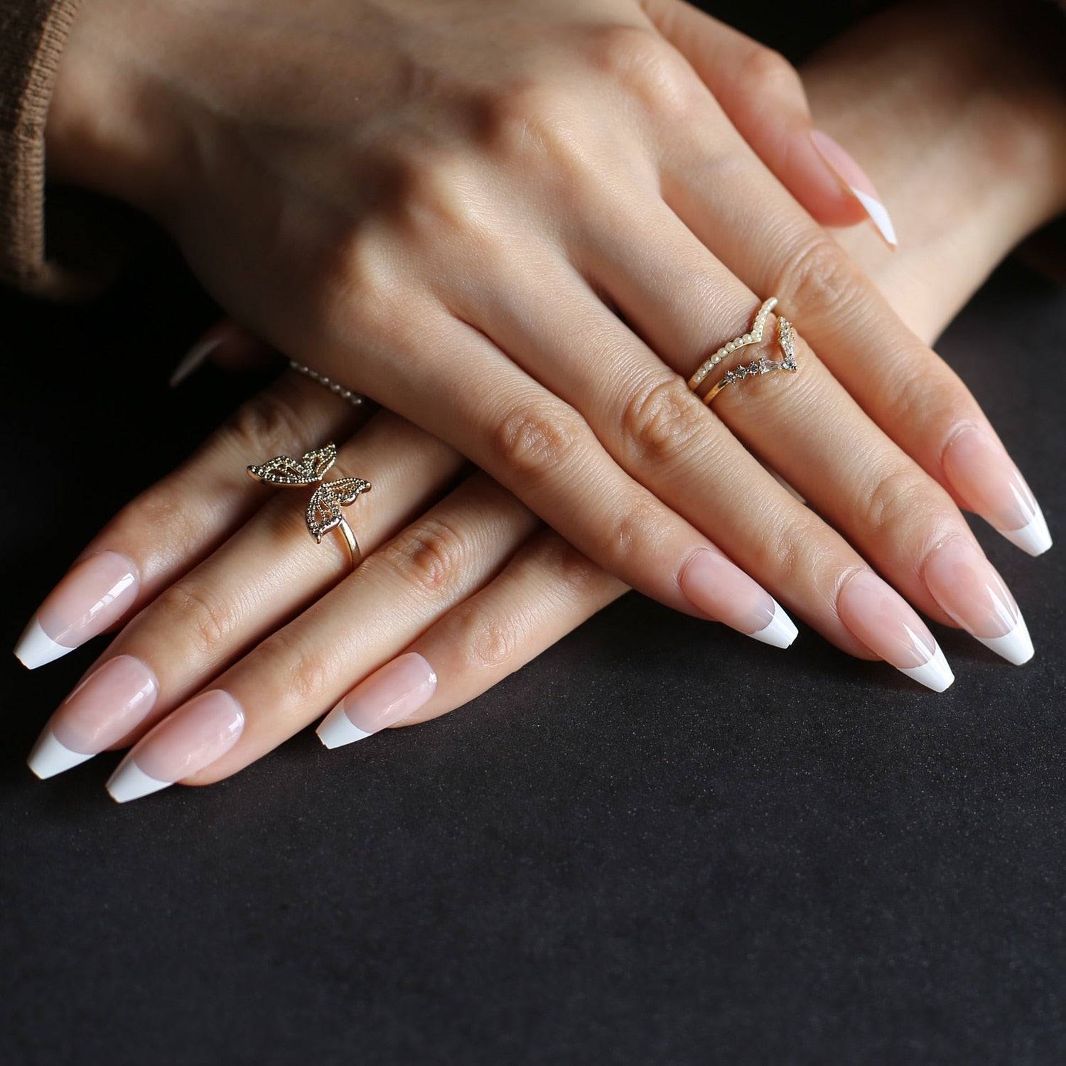 Faux Ongles French Stiletto Mi-Longs Press On Nails