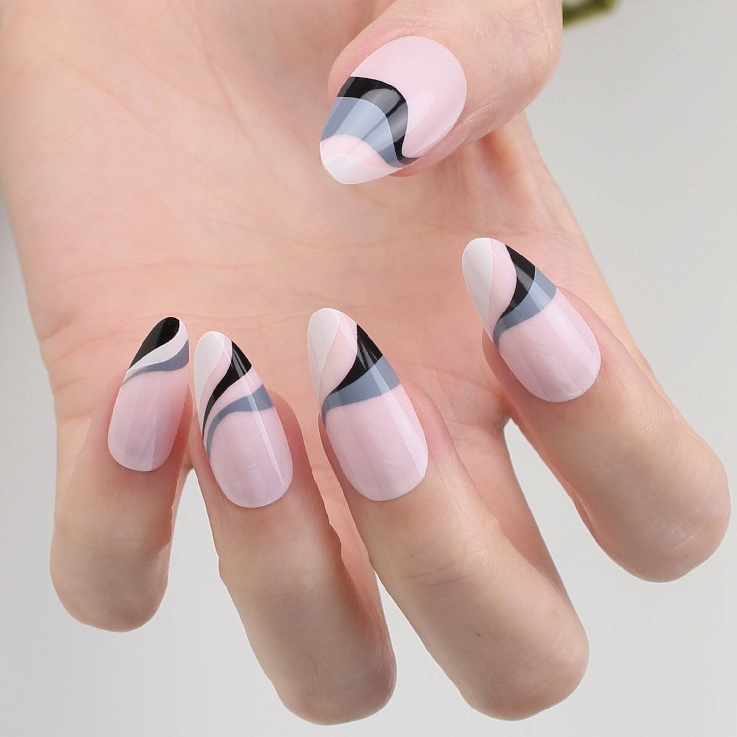 Faux Ongles Pastel Roses Amande Courts Press On Nails