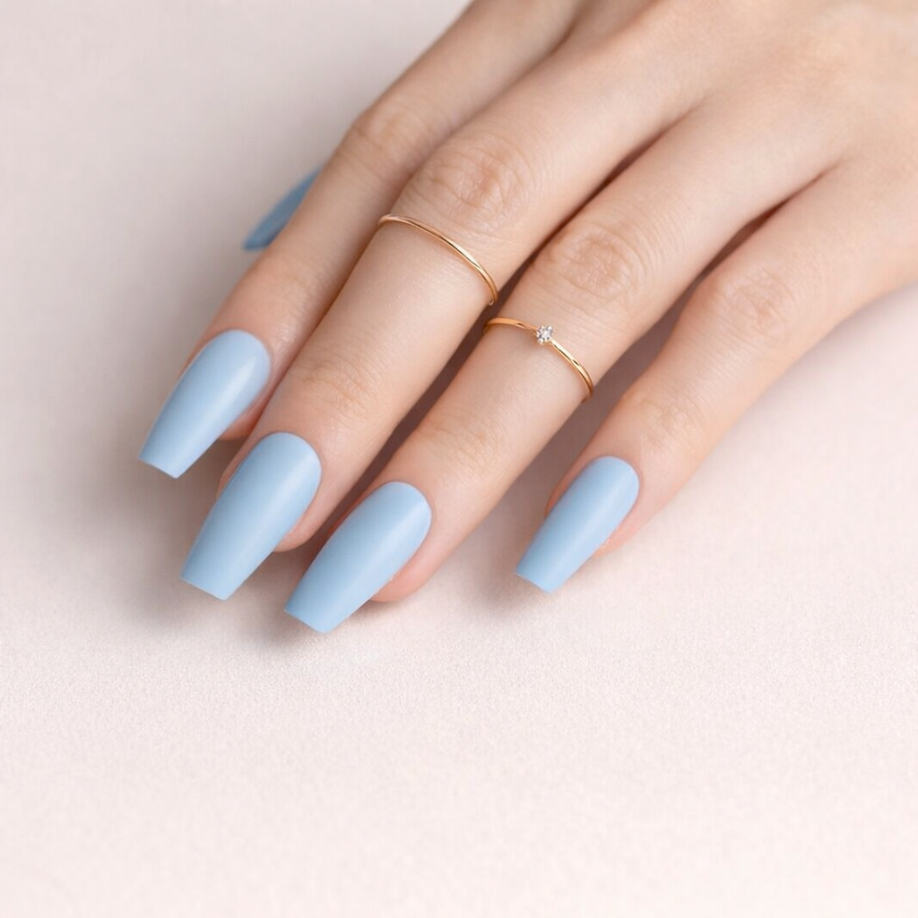 Faux Ongles Bleu Ciel