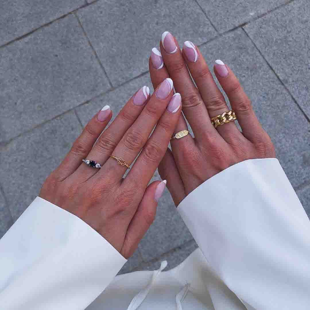 faux ongles amande blanc et rose