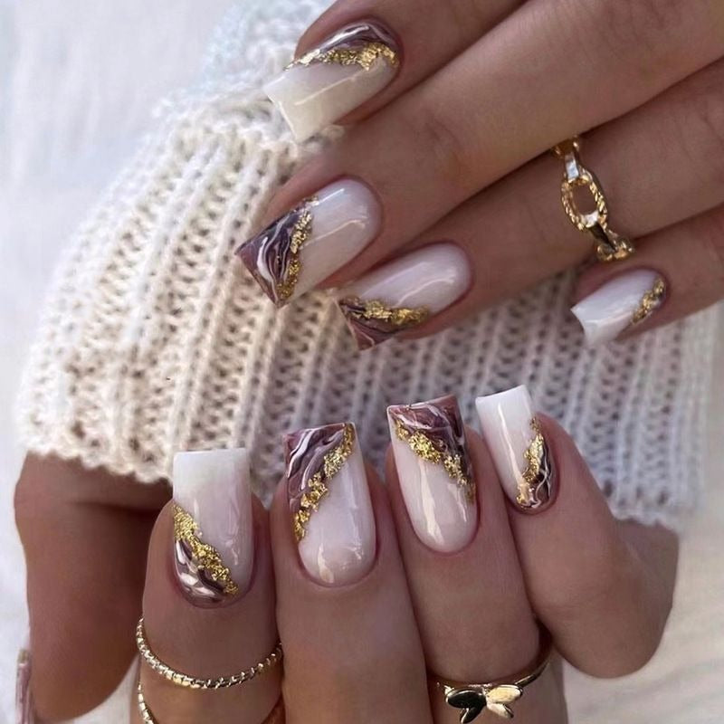 faux ongles carre rose paillette