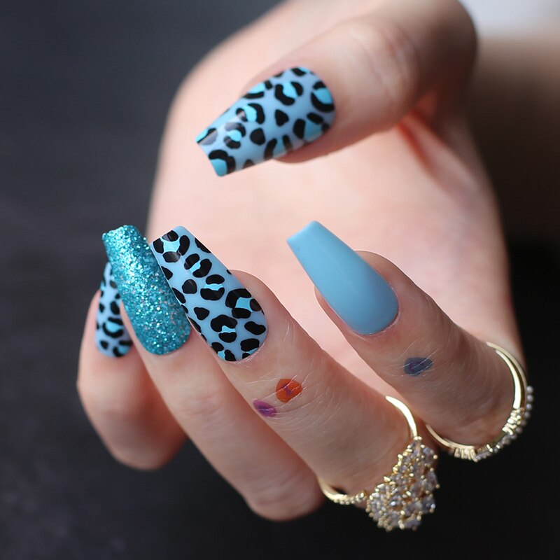 Faux Ongles Bleus Noirs Ballerine Longs Press On Nails
