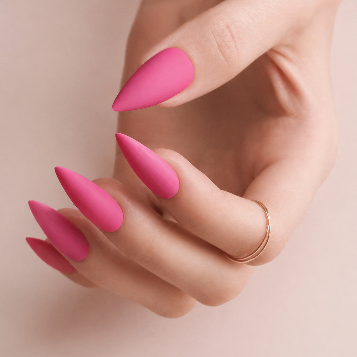 Faux Ongles Rose Vif Mat Stiletto Longs press on nails